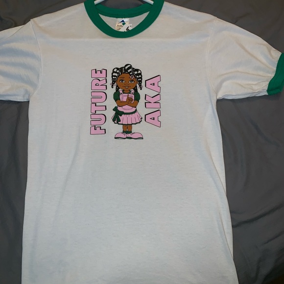 Alpha Kappa Alpha Sweater-and T-shirt - Picture 4 of 7